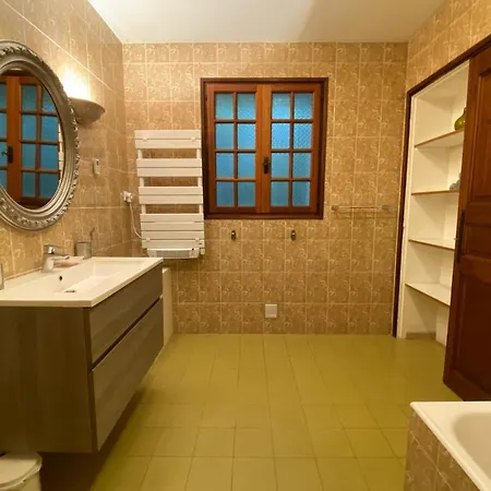 Roka Bed & Breakfast