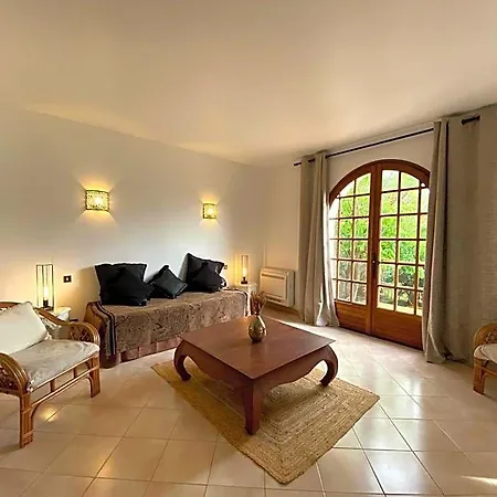 Bed & Breakfast Roka 3*